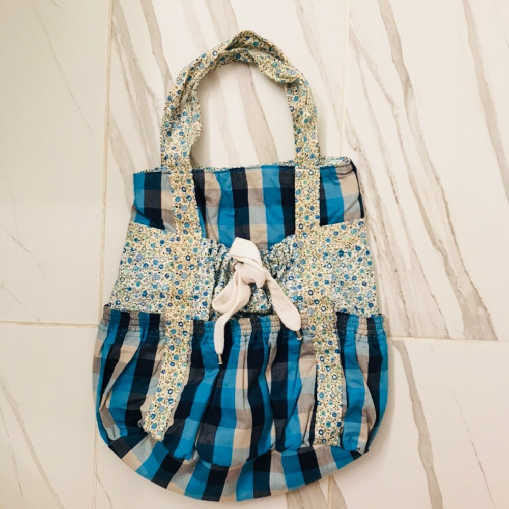 Cute Plaid and Flower Print Tote Bag.